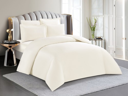 مفرش SILK سادة حرير فائق النعومة مزدوج 7 قطع - سكري